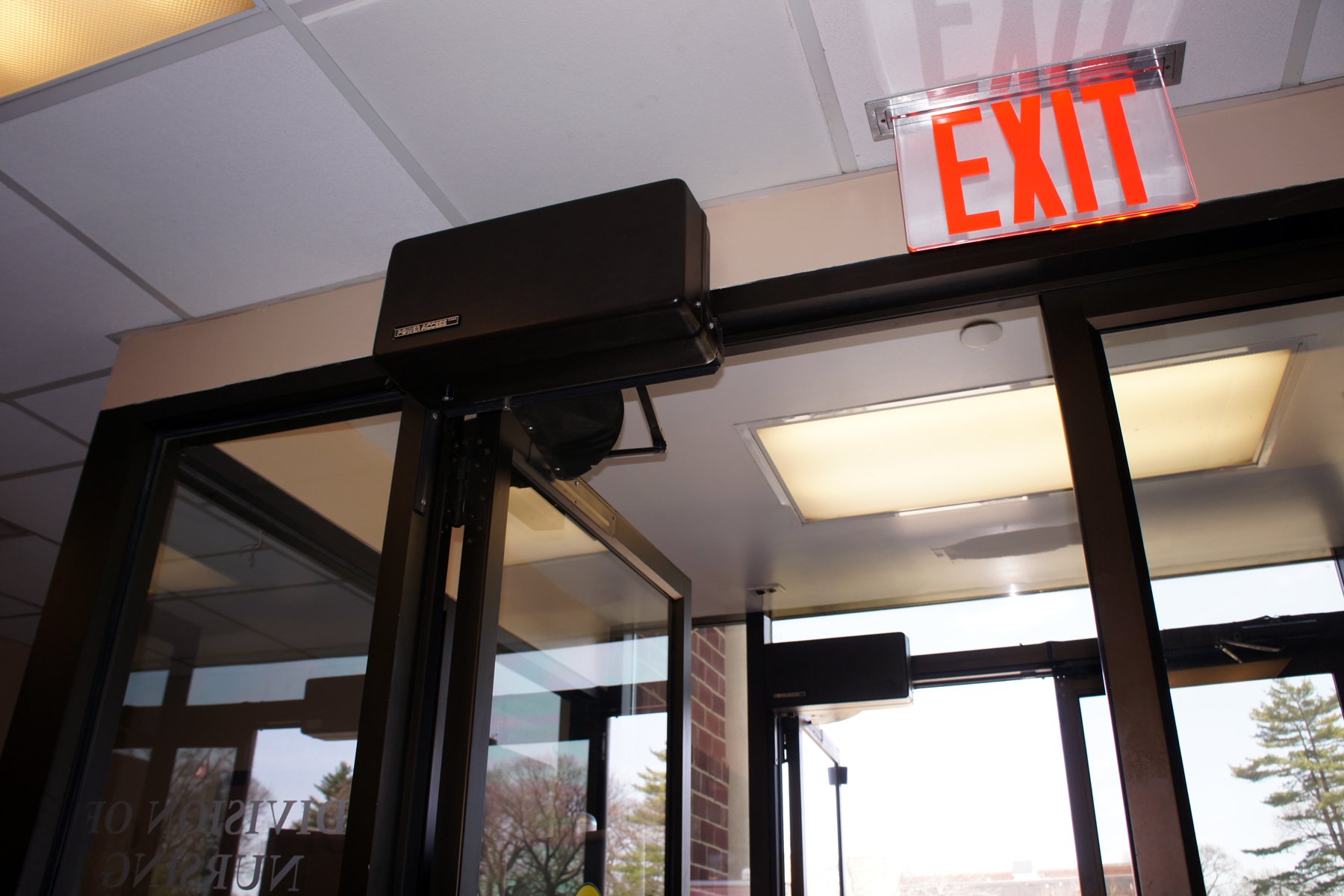 Model 4310L automatic door openers installed on vestibule doors